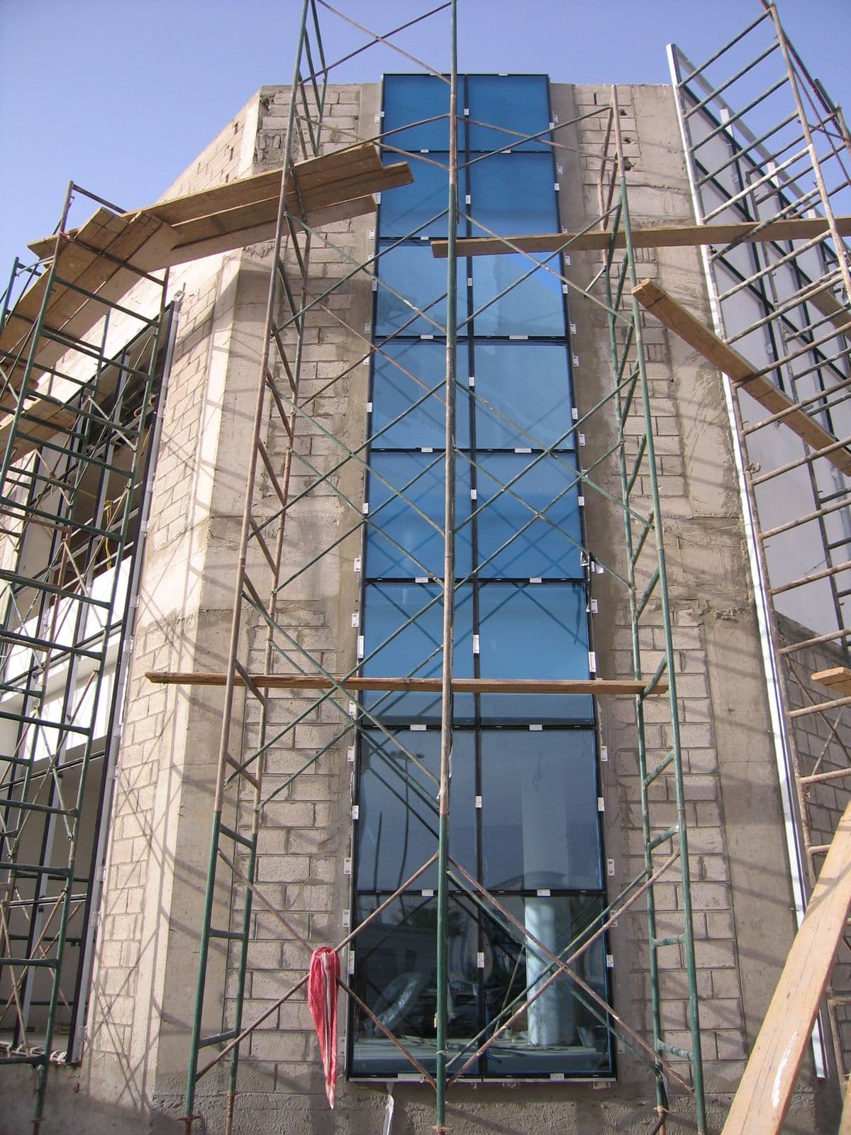 أعمال الألمنيوم (نوافذ، أبواب، واجهات) - 14